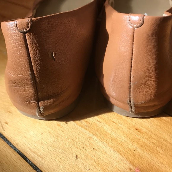 Size 9 j crew flats - Picture 3 of 6